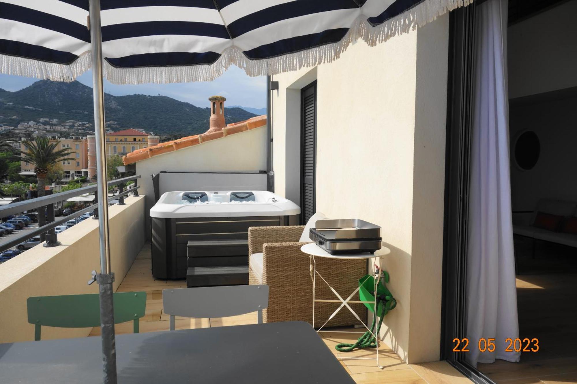 L'Ambre Apartment L'Ile-Rousse  Luaran gambar